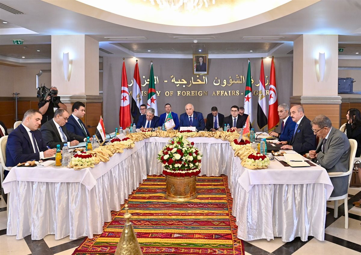 <strong>اجتماع آلية دول الجوار الثلاثية</strong>