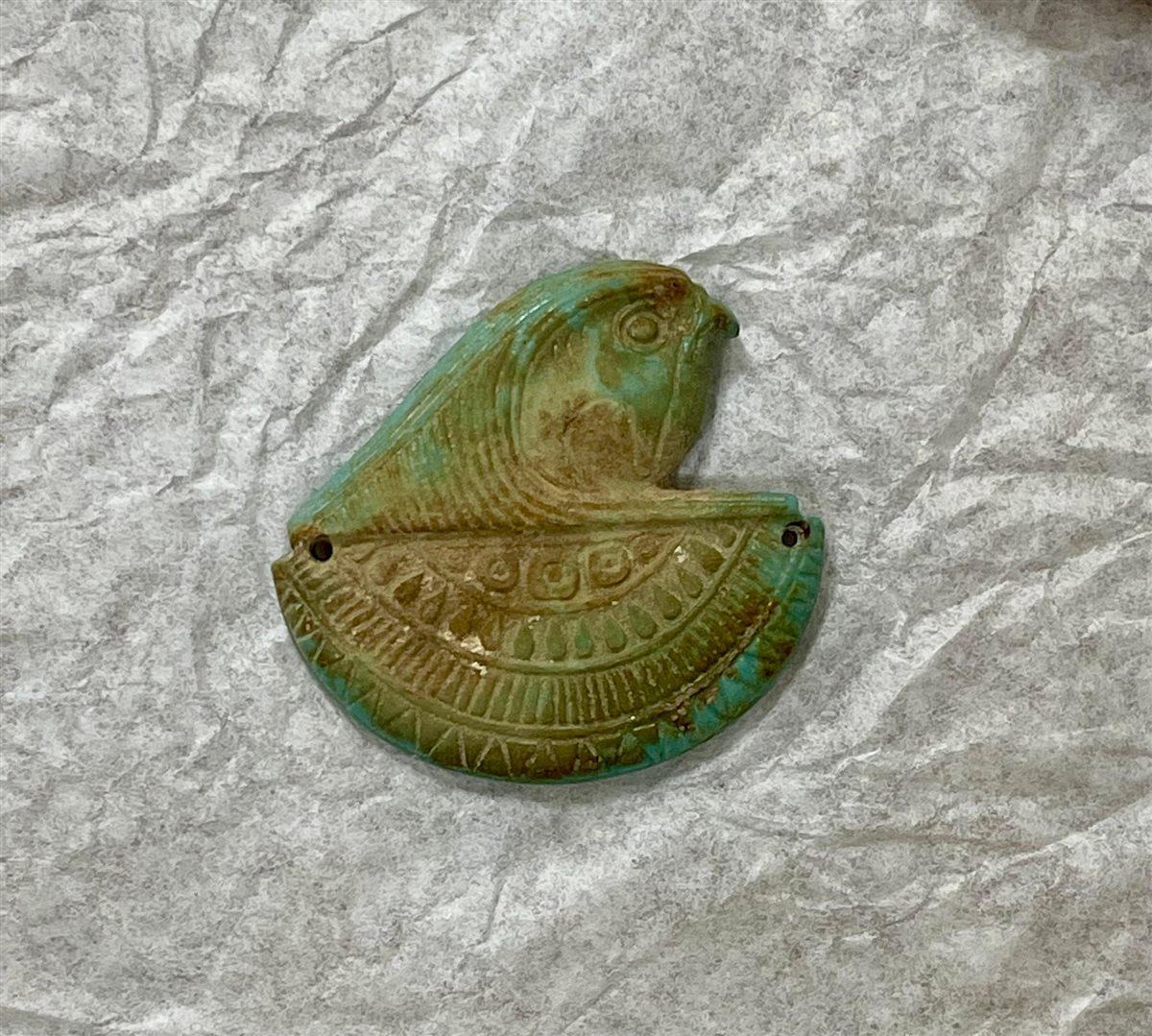 <strong>قطع أثرية</strong>