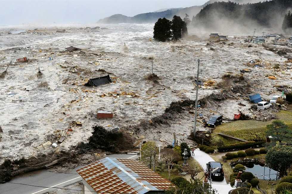 <strong>تحذير تسونامي في اليابان</strong>