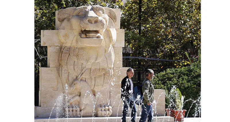 <strong>سرقة المتحف الوطني بدمشق</strong>