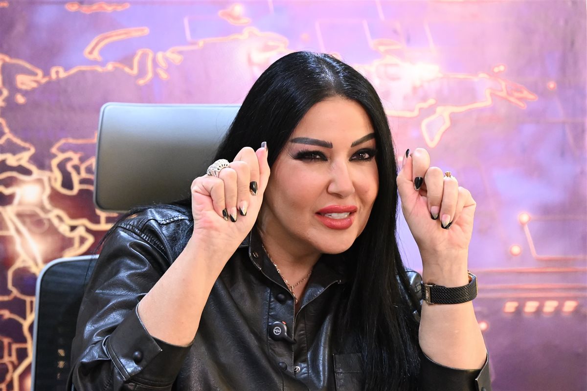 سمية الخشاب فى ندوة نيوز رووم