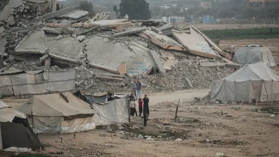 <strong> إنشاء قاعدة عسكرية مؤقتة بغزة</strong>