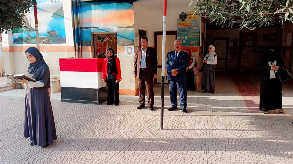 قبيصي يتابع انضباط الدراسة بمدرسة الفنية بنات ويتابع مدرسة أبو بكر الصديق الابتدائية