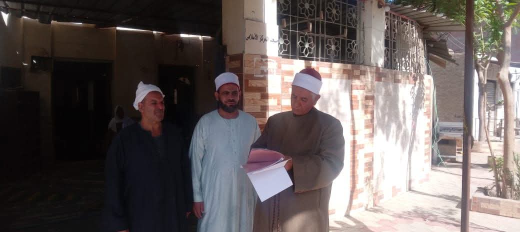 مدير أوقاف الفيوم يتفقد عددًا من المساجد للوقوف على سير العمل والانضباط الدعوي