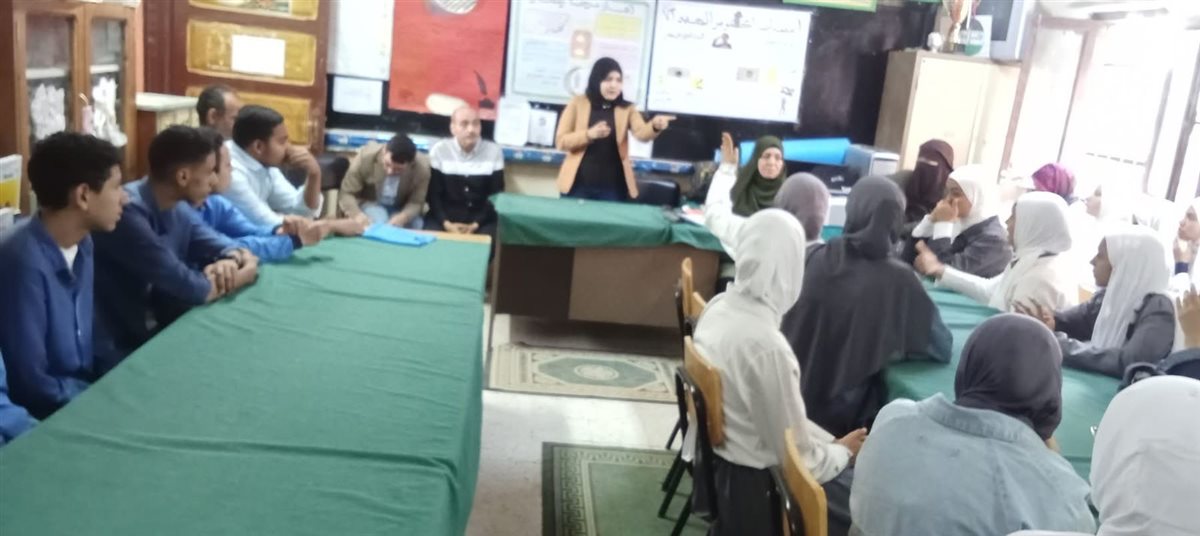 تشكيل الوعي الثقافي والفكري ضمن مبادرة جيل واع محاضرة تثقيفية للطلاب باطسا