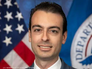 بول إنجراسيا