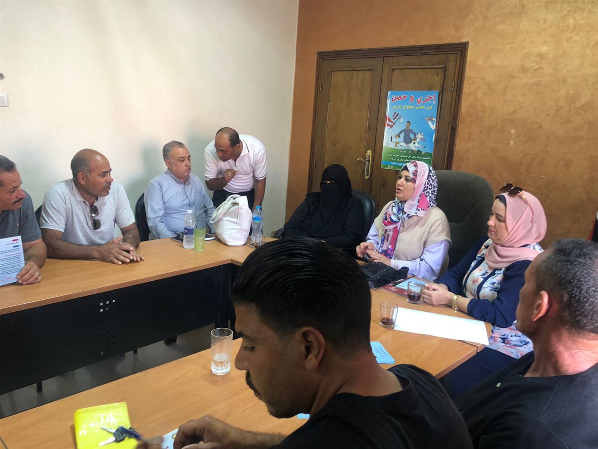 ١٧٠ ندوة  حملات التوعية والإرشاد للمواطنين حول أهمية تحصين وتسجيل وترقيم الماشية