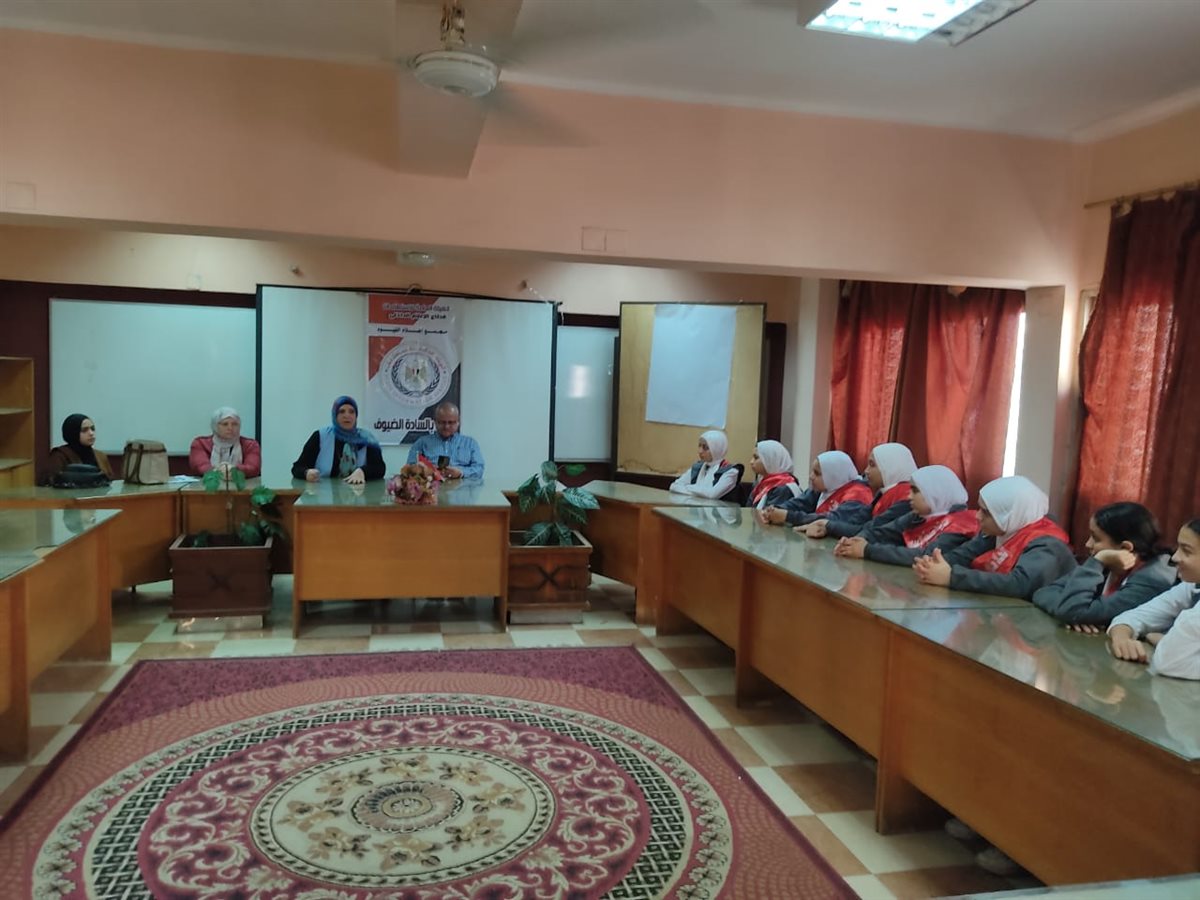 مجمع إعلام الفيوم يستقبل زيارة ميدانية لطالبات مدرسة المحمدية