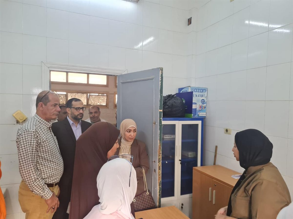 مرور مفاجئ لوكيل وزارة الصحة بالفيوم على مستشفى الفيوم العام