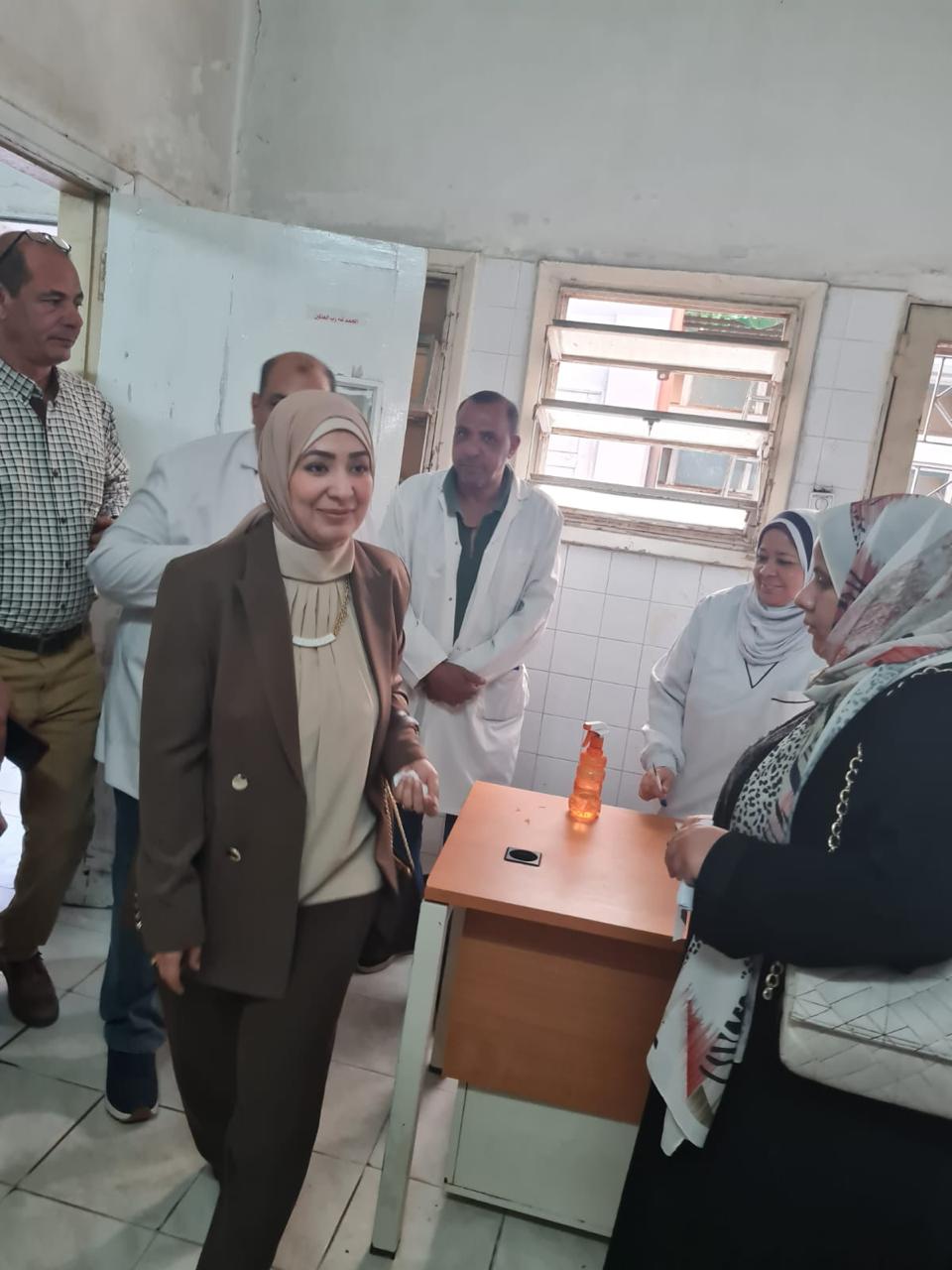 مرور مفاجئ لوكيل وزارة الصحة بالفيوم على مستشفى الفيوم العام