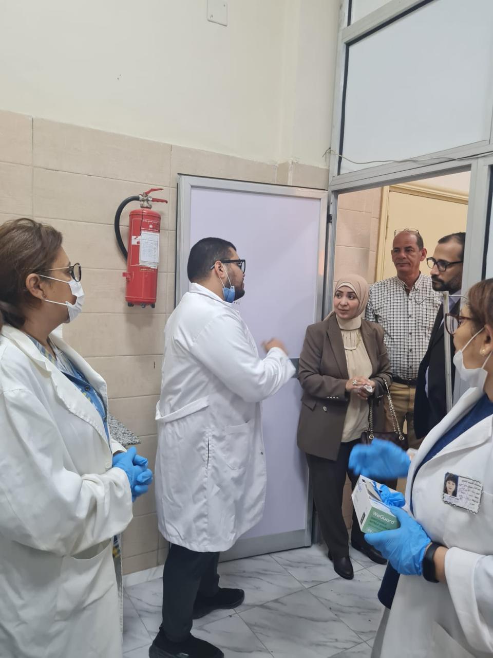 مرور مفاجئ لوكيل وزارة الصحة بالفيوم على مستشفى الفيوم العام