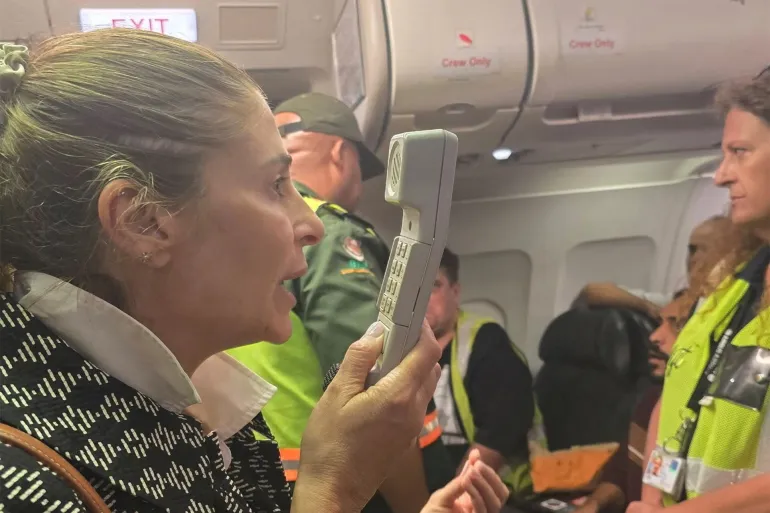 <strong>منظمة مشبوهة تهرب الغزيين من القطاع</strong>