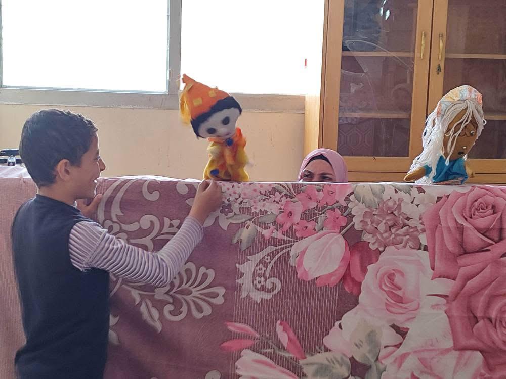 ضمن احتفالات أعياد الطفولة… مكتبة اللاهون تنظم برنامجًا فنيًا متكاملًا للأطفال