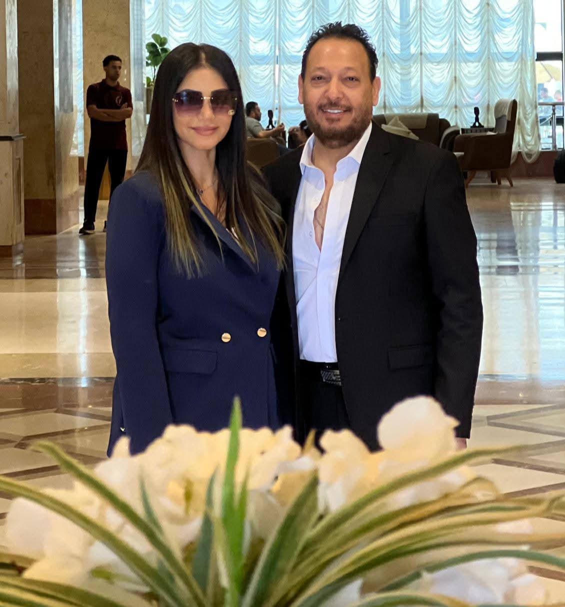 إيناس عز الدين وزوجها المطرب أحمد العيسوي