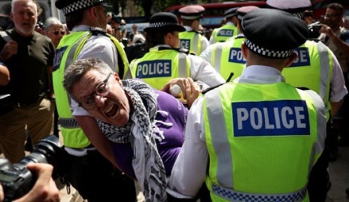 <strong>الشرطة البريطانية</strong>