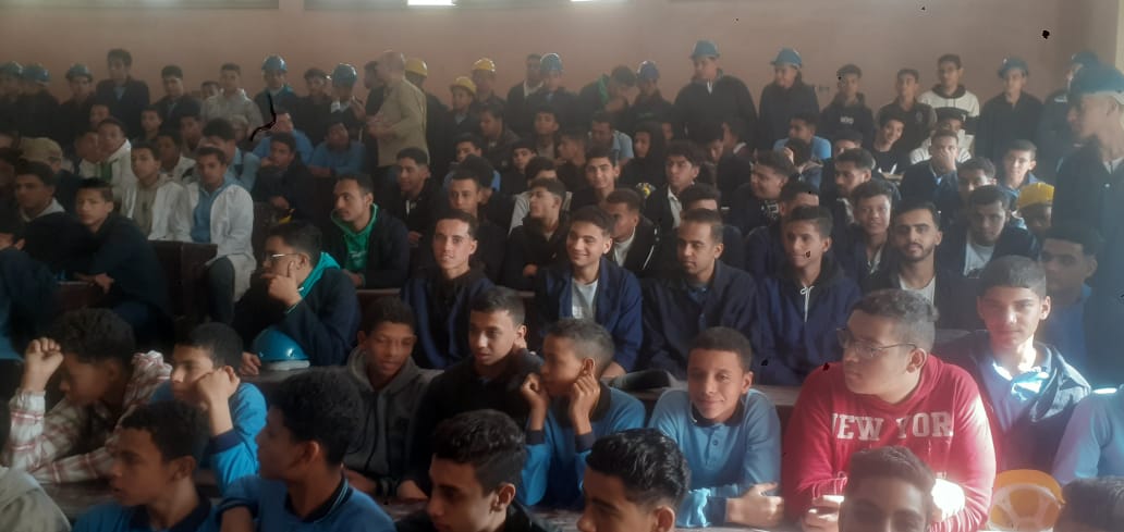 تعليم الفيوم ينظم تدريب الإسعافات الأولية لطلاب مدرسة الفيوم الميكانيكية  