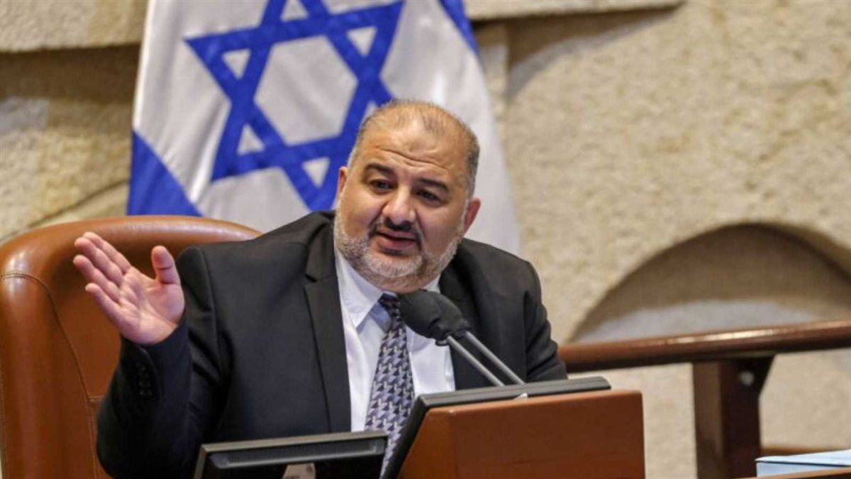 <strong>منصور عباس</strong>