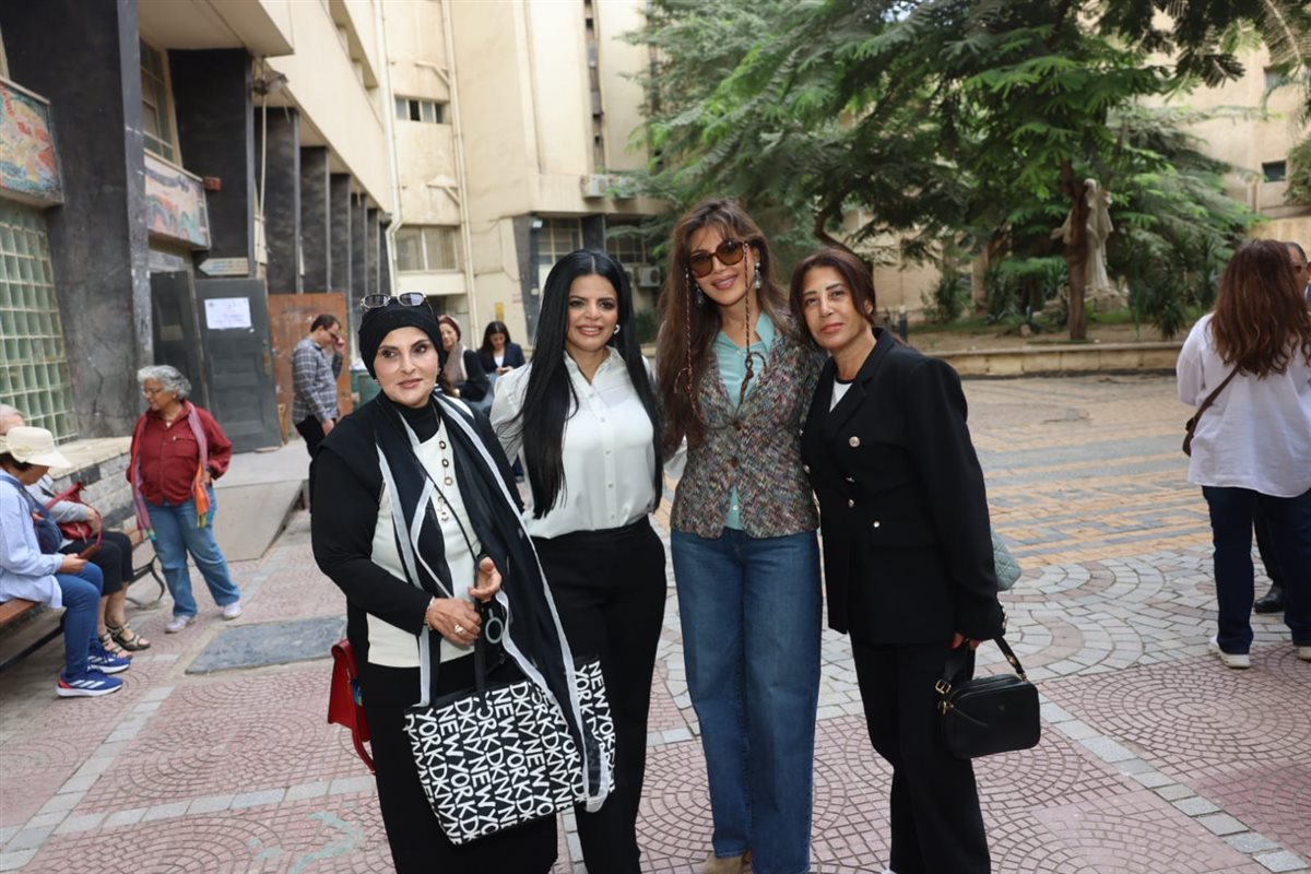 ريهام حجاج تدلي بصوتها في انتخابات مجلس النواب 2025