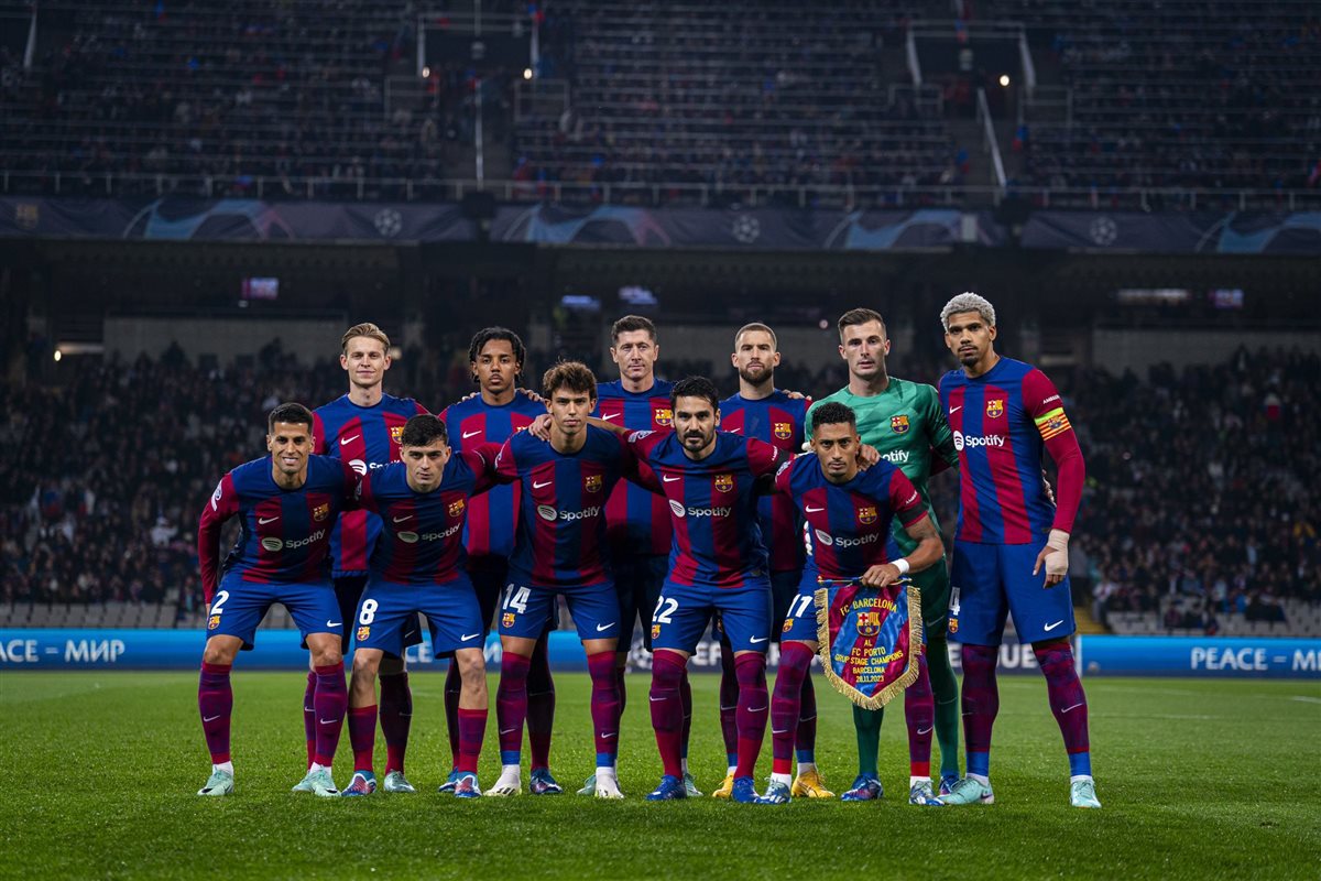 فريق برشلونة 