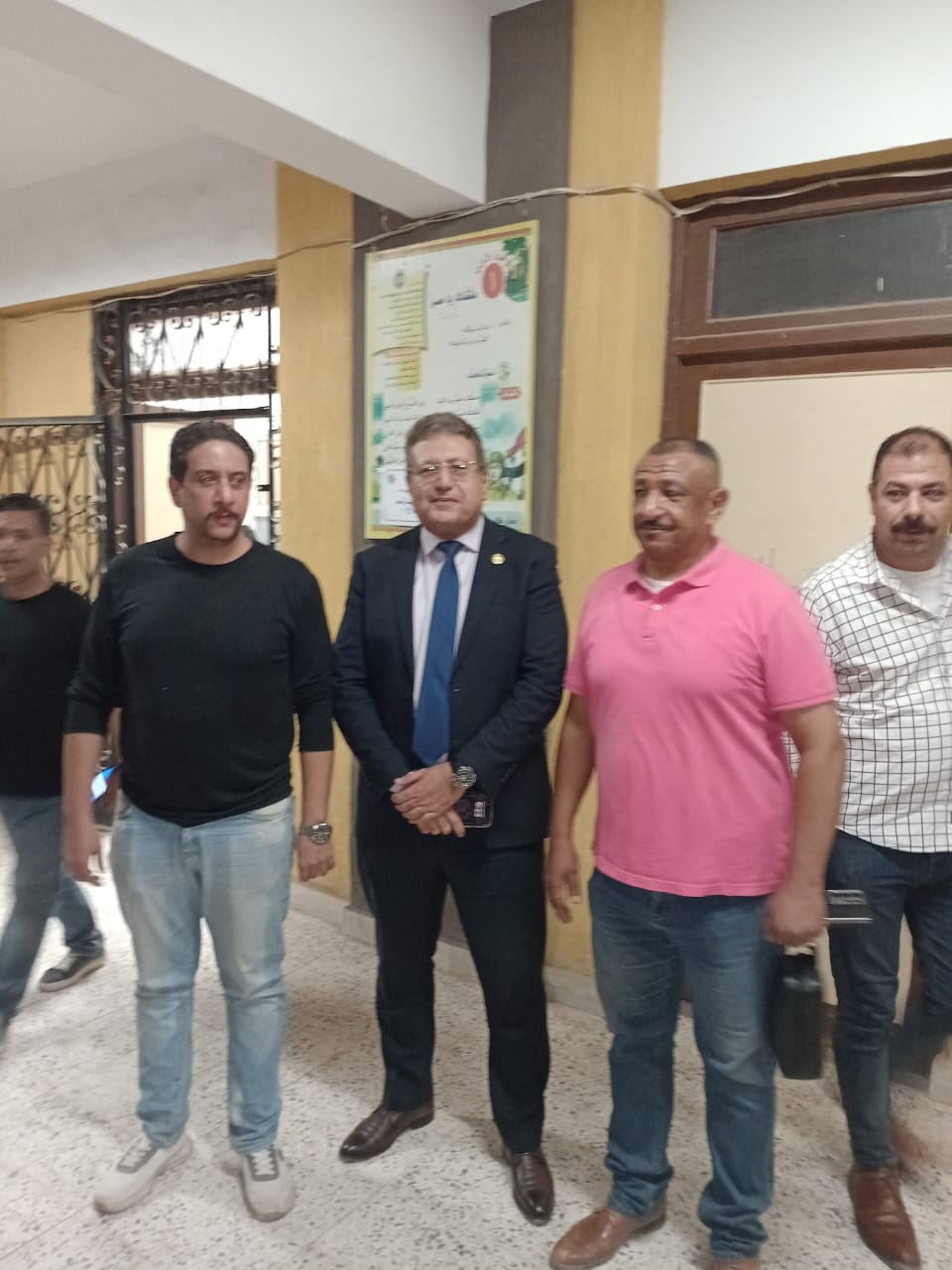 طارق شكري خلال تفقد اللجان