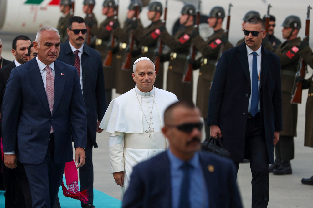 <strong>بابا الفاتيكان يصل تركيا</strong>