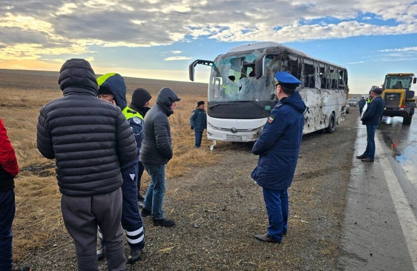 <strong>انقلاب حافلة</strong>