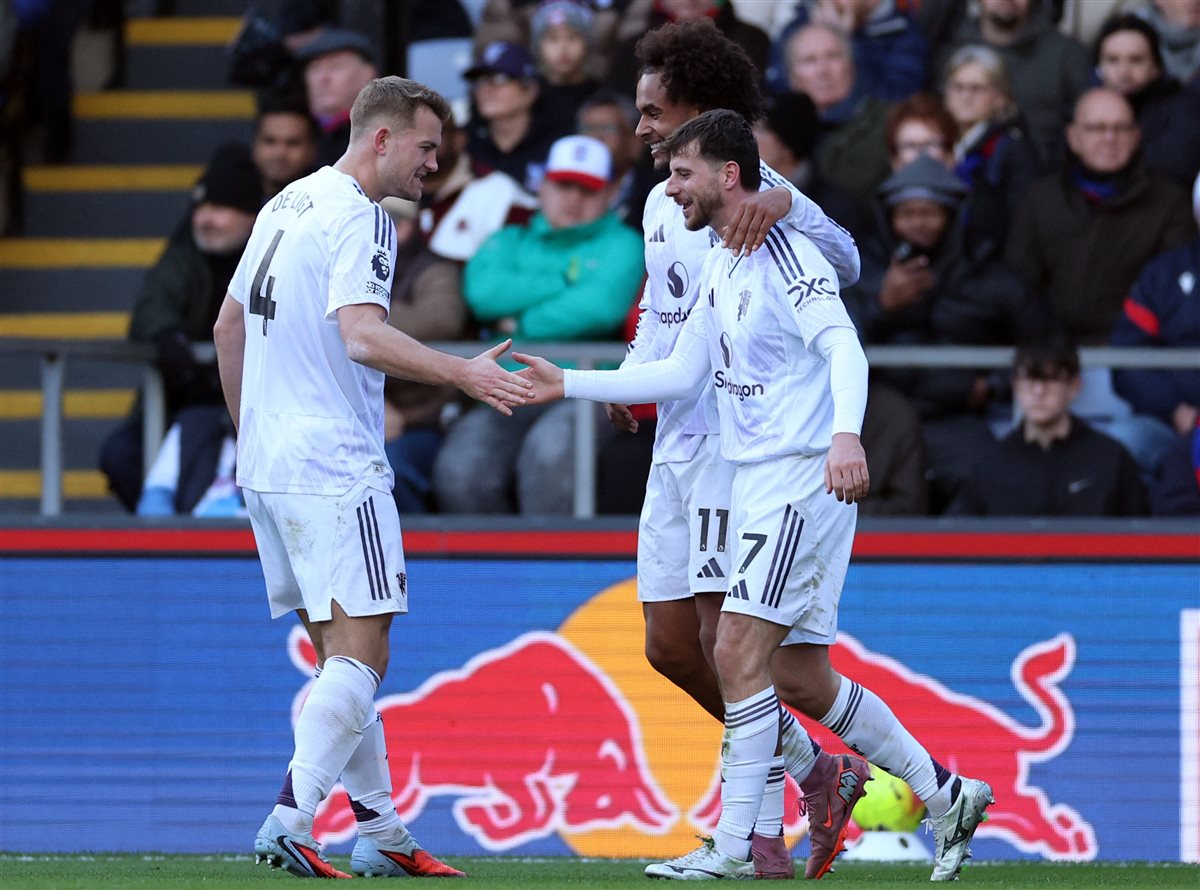  ملخص وأهداف ونتيجة مباراة مانشستر يونايتد وكريستال بالاس