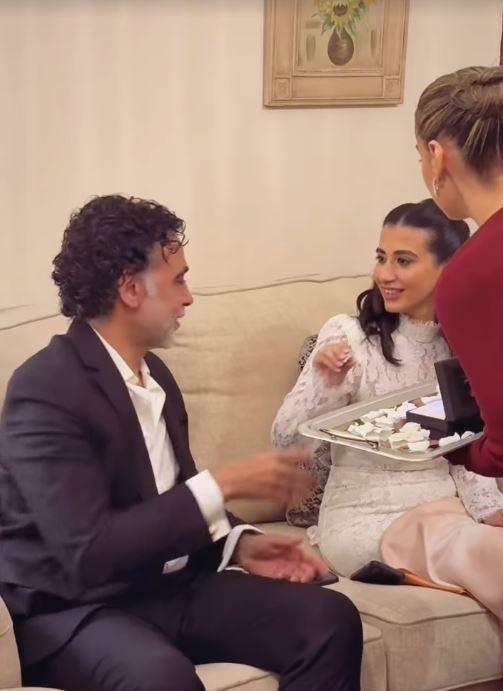 هاني خليفة وخطيبته رنا حسانين