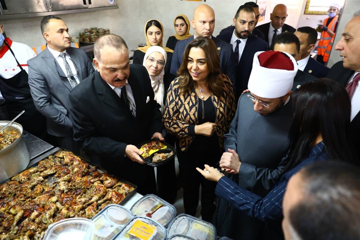 جانب من الزيارة 