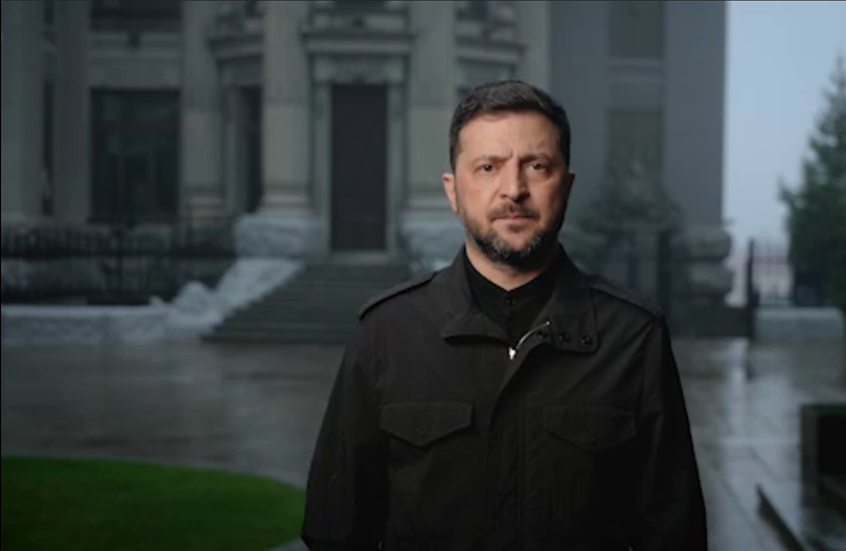 <strong>فولوديمير زيلينسكي</strong>