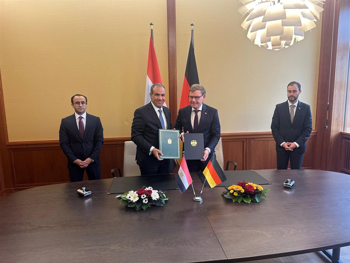 <strong>مشاورات سياسية بين وزير الخارجية المصرى ونظيره الألماني فى برلين</strong>