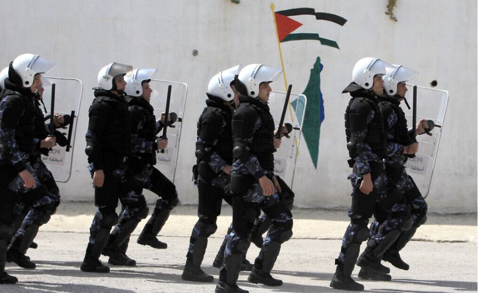 الرشطة الفلسطينية 