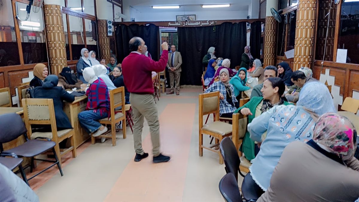 تدريب الأخصائيين الإجتماعيين والنفسيين ضمن مبادرة آمان الورد بمدارس الفيوم تحت شعار طفل آمن .... عالم أجمل