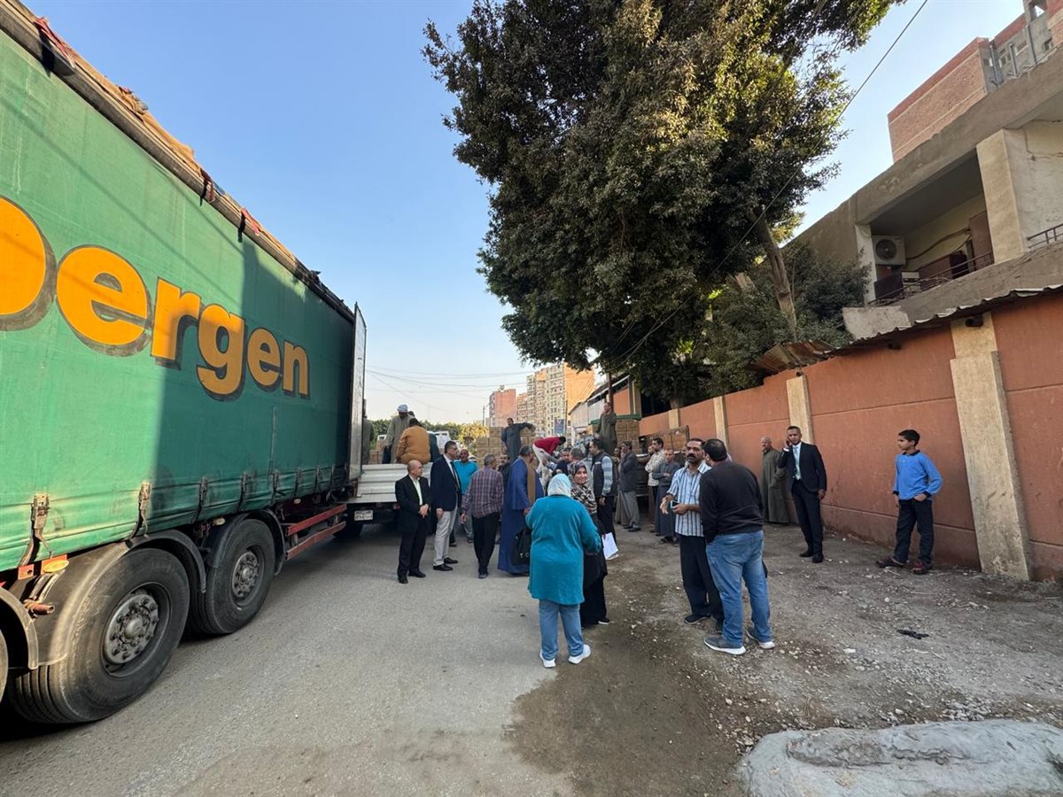 تعليم الفيوم: استلام 12920 جهاز تابلت للصف الأول الثانوي العام وتوزيعها على الإدارات بالفيوم