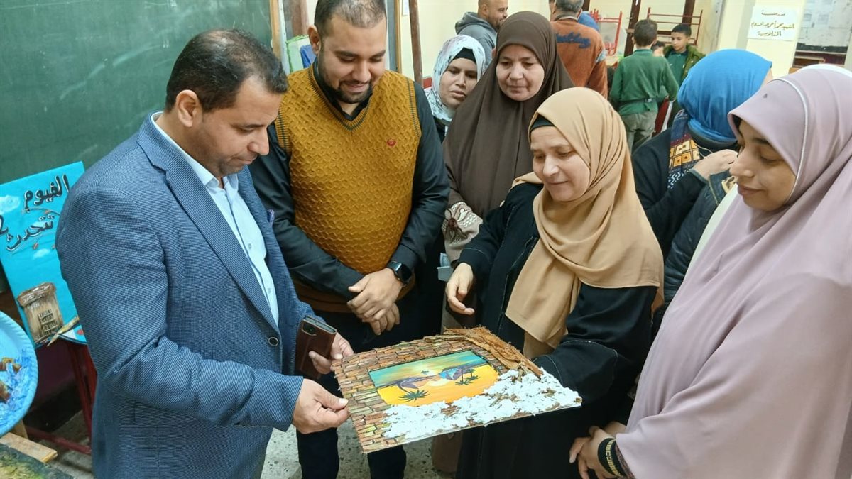 تعليم الفيوم ورشة عمل التربية الفنية لتصميم نتائج العام الجديد 2026 بإدارة اطسا التعليمية