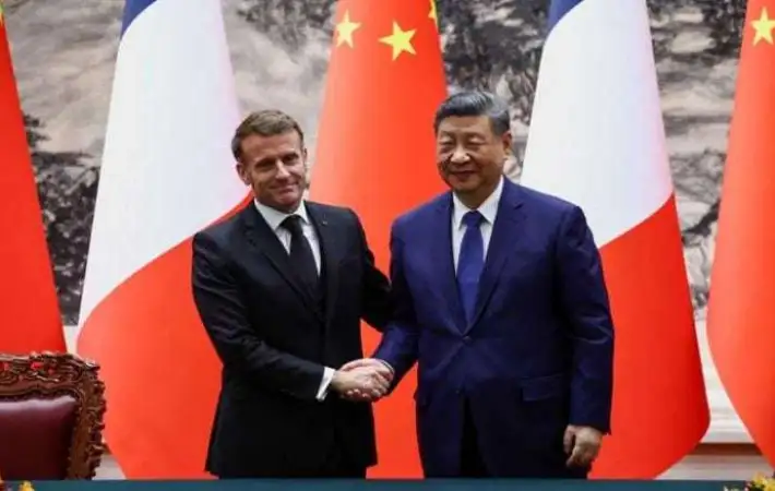 <strong>الرئيس الصيني ونظيره الفرنسي</strong>