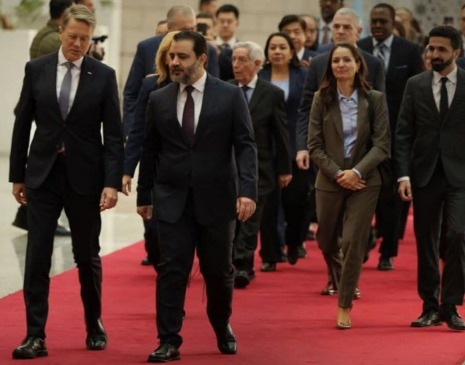 <strong>الرئيس السورى يستقبل وفد مجلس الأمن الدولى فى قصر الشعب بدمشق</strong>