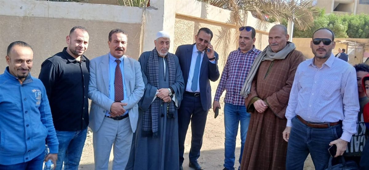 أمين حزب الجبهة يتفقد المقار الانتخابية بالدائرة الرابعة لمتابعة سير العملية الانتخابية بالفيوم