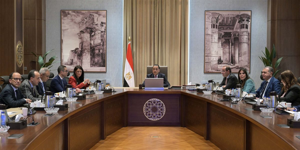 مجلس الوزراء 