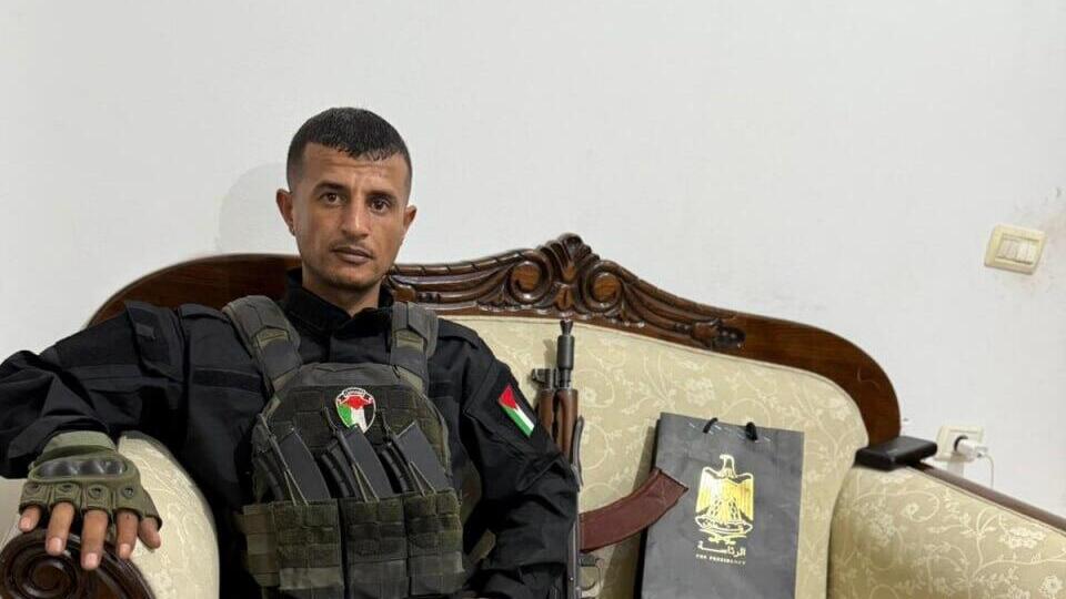 <strong>ياسر أبو شباب</strong>