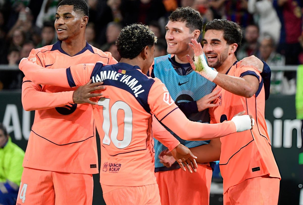 نتيجة وأهداف وملخص مباراة برشلونة وريال بيتيس