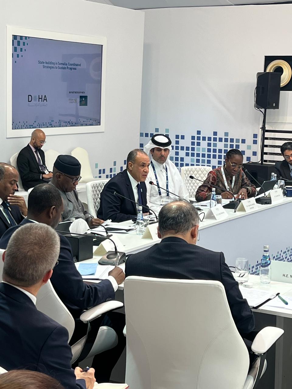 <strong>وزير الخارجية يشارك في الجلسة النقاشية لمنتدى الدوحة حول بناء الدولة في الصومال</strong>