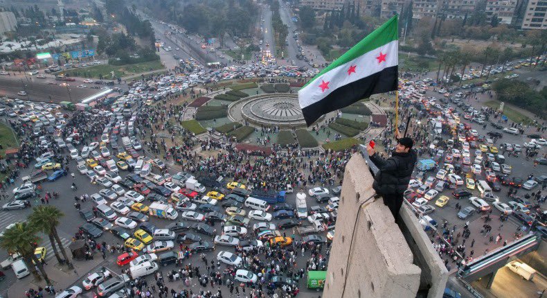 <strong>سوريا تحتفل بالذكرى الأولى لسقوط بشار الأسد</strong>