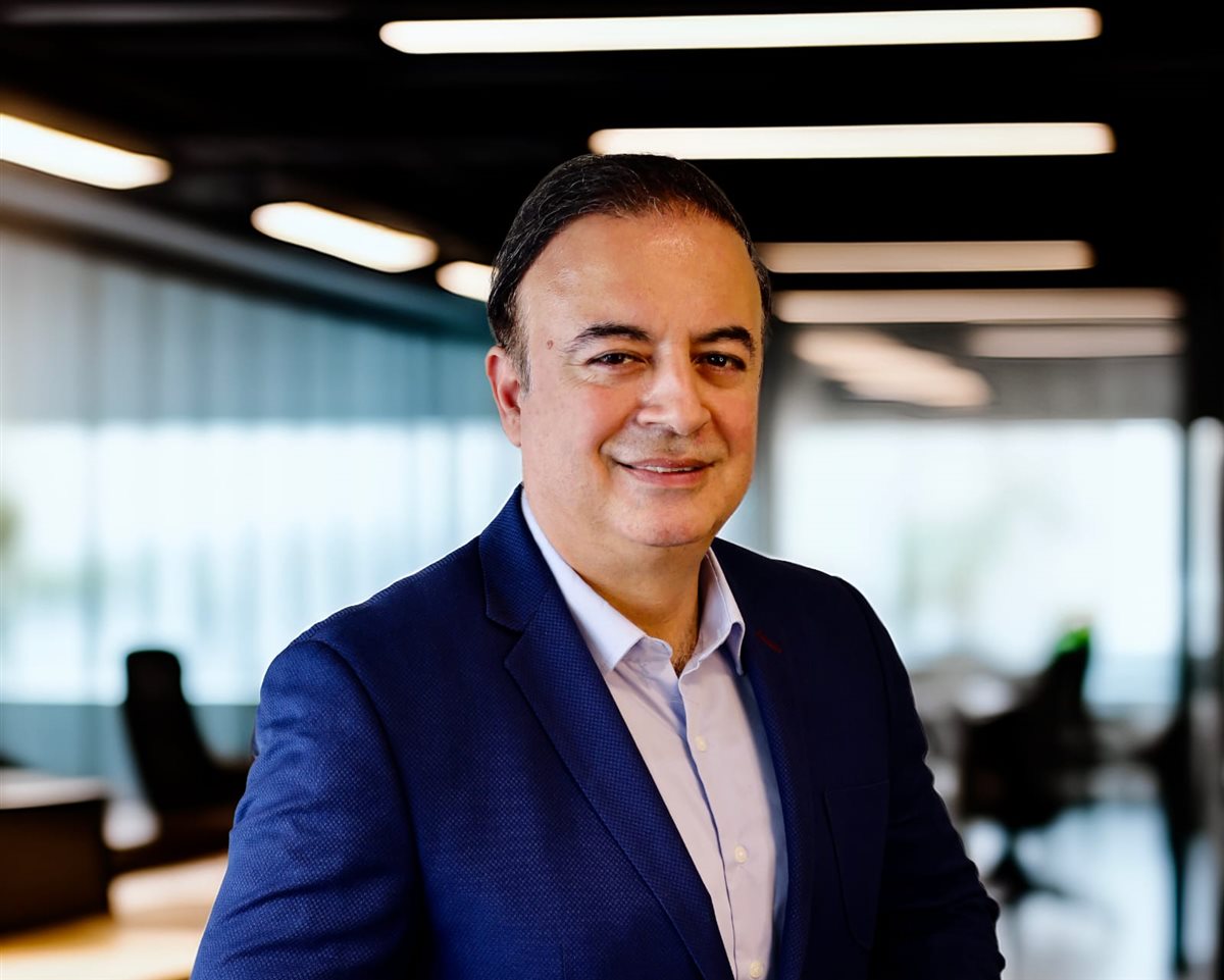 السياسي اللبناني والخبير الدولي أحمد يونس