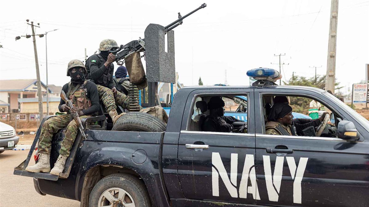 <strong>نيجيريا تتدخل جويا وبريا لإحباط محاولة انقلاب في بنين</strong>