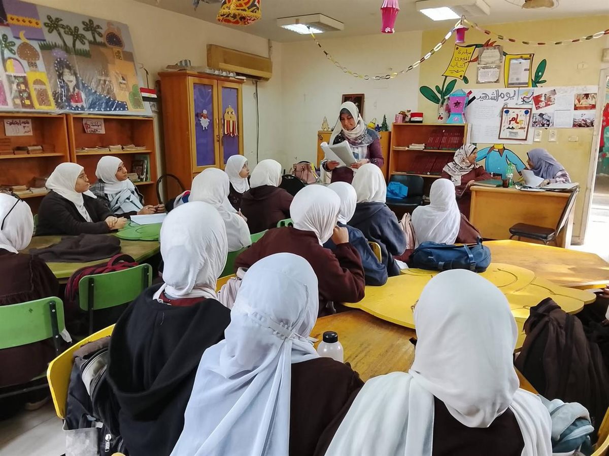 مكتبة الفيوم العامة تنظم يومًا ثقافيًا وترفيهيًا احتفالًا باليوم الدولي للمتطوعين