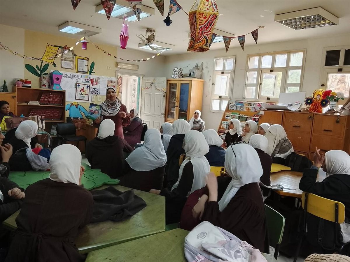 مكتبة الفيوم العامة تنظم يومًا ثقافيًا وترفيهيًا احتفالًا باليوم الدولي للمتطوعين