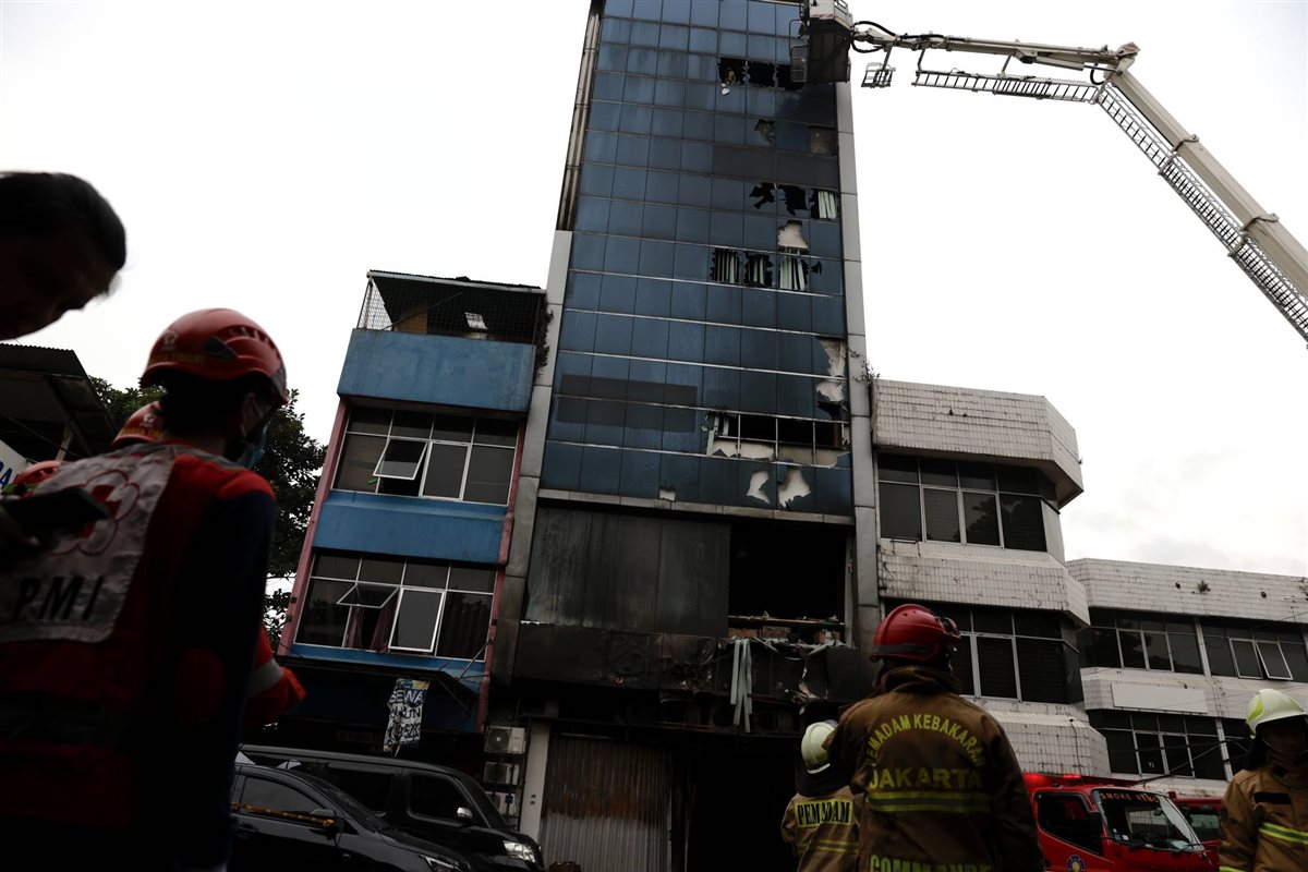 <strong>حريق وسط جاكرتا بإندونيسيا</strong>
