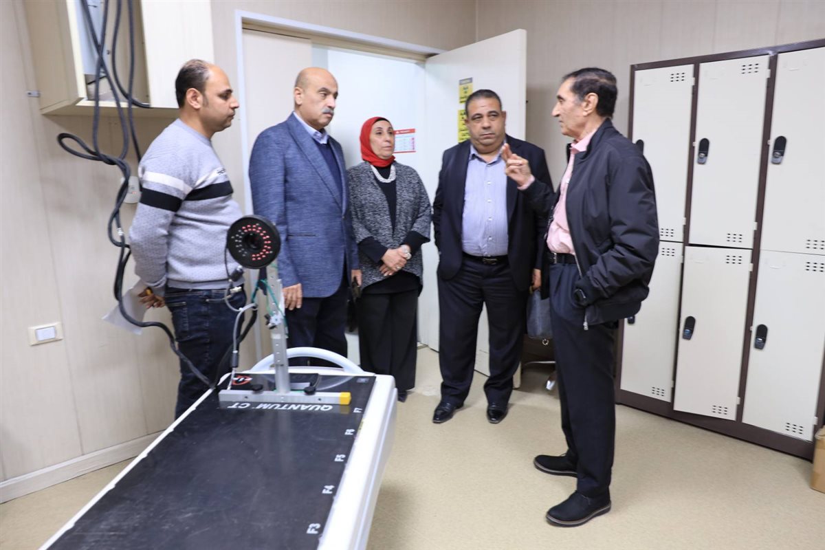 الصفتي وأيوب يتفقدان مركز أورام الفيوم لبحث احتياجاته وسبل دعم الخدمات المقدمة للمرضى