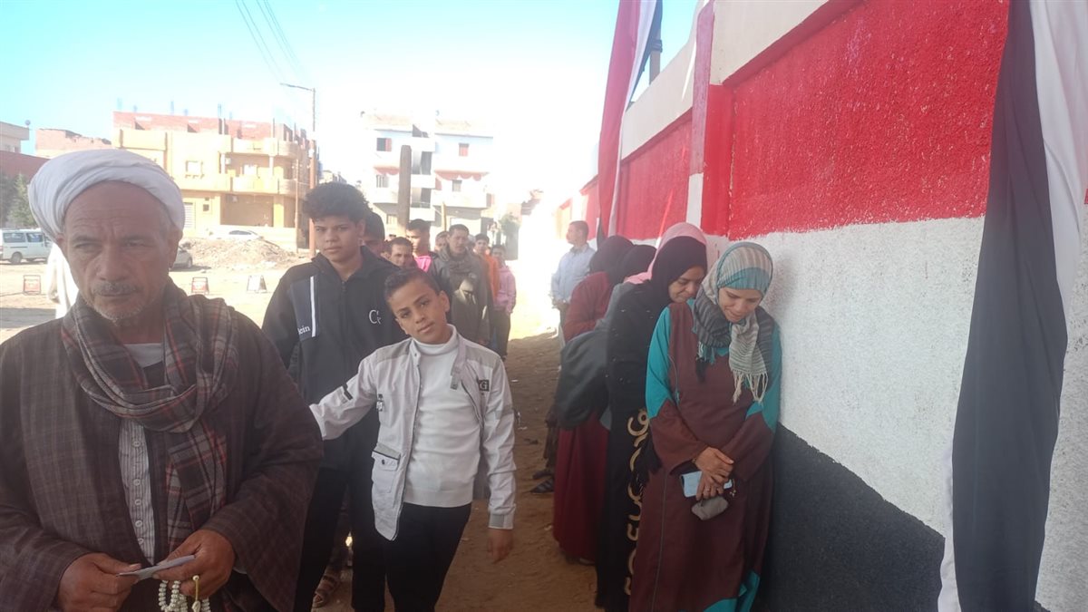 إقبال ملحوظ لكبار السن على لجان انتخابات مجلس النواب بالدائرة الثالثة بالفيوم